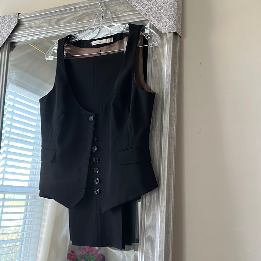 Karen Millen size 10 US slacks and vest. Great condition. Just dry cleaned.